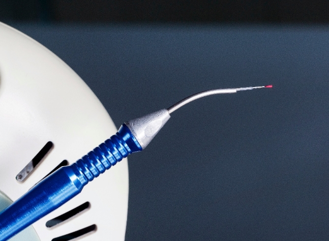 A soft tissue laser